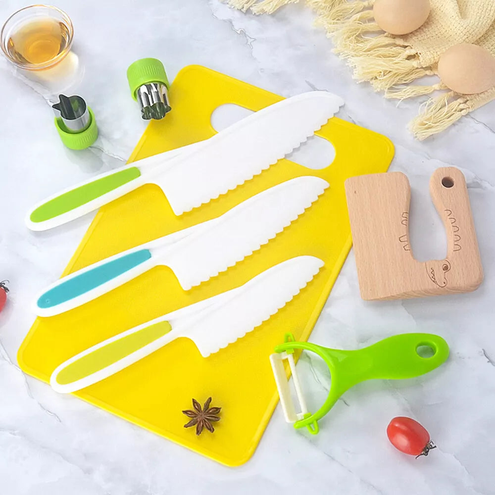 Mini Chef Set - Kids 13 Pc Cooking Set