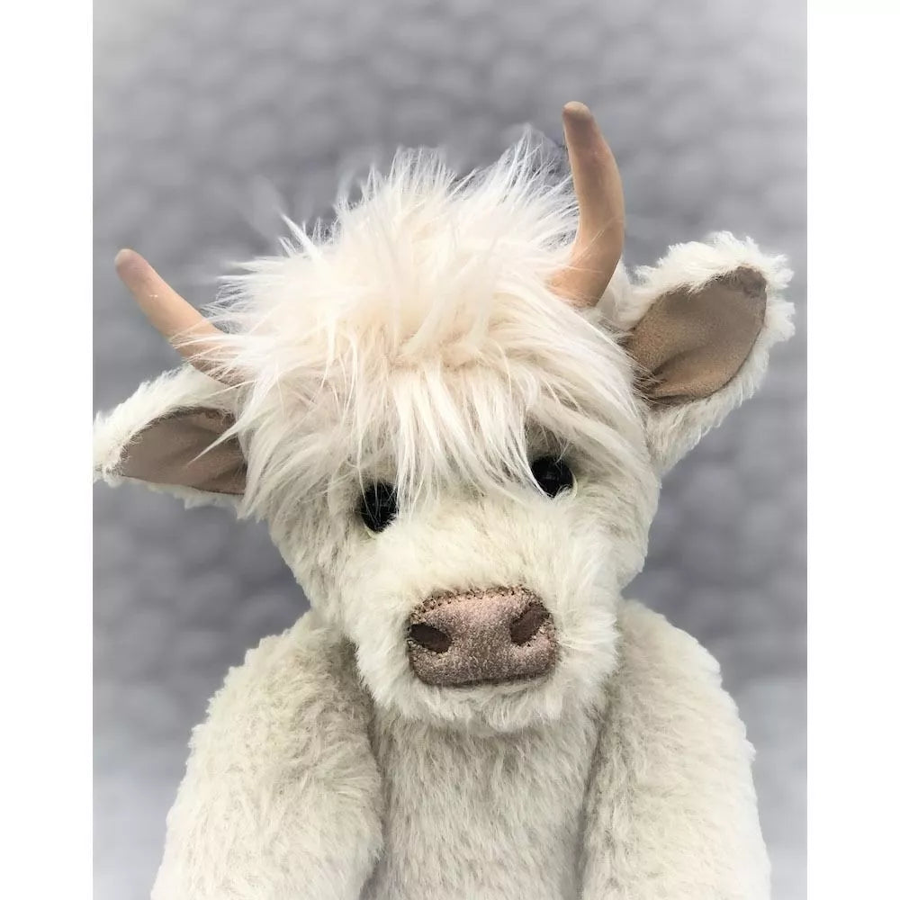 Handmade Highland Cow Plush – Soft & Adorable
